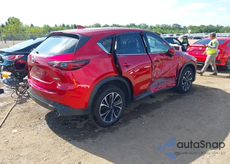 2022 Mazda Cx-5 Premium Plus z USA, uszkodzony, nr VIN JM3KFBEM4N0542778